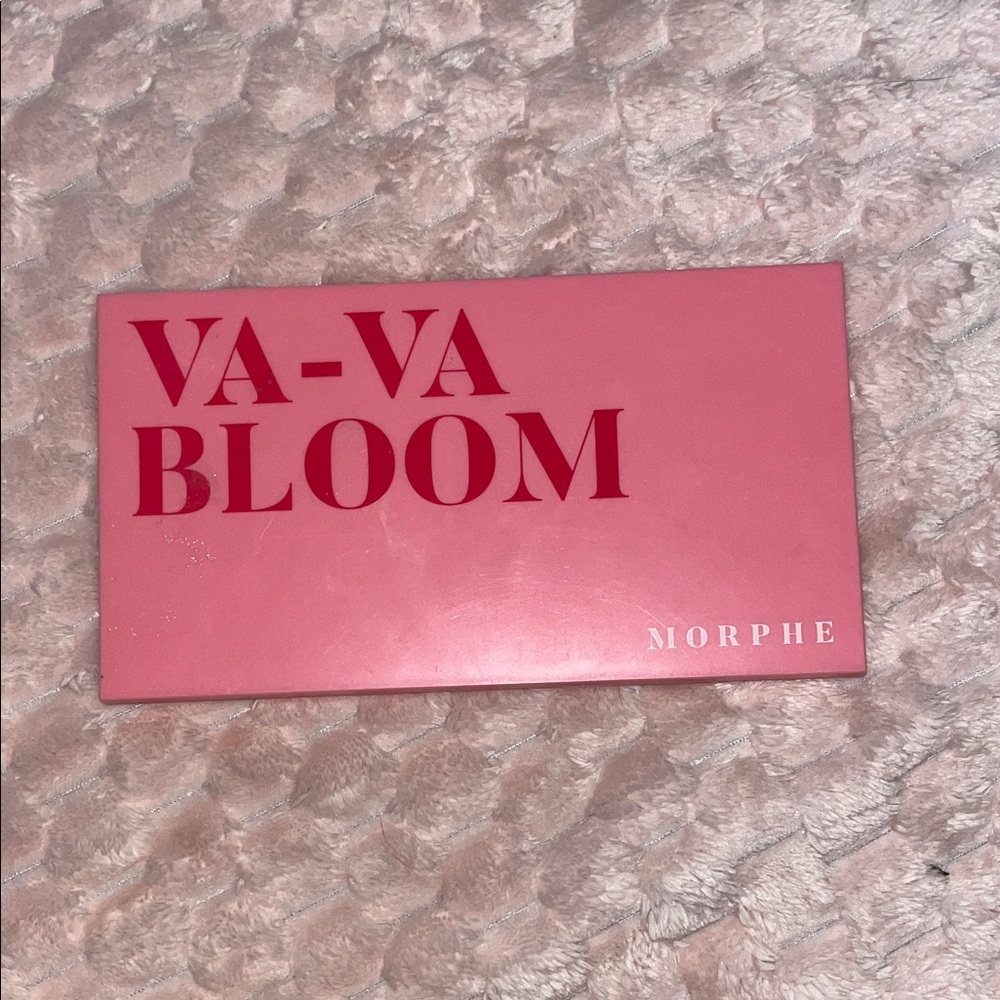 Morphe Va-Va Bloom Eyeshadow Palette - Bold Pink